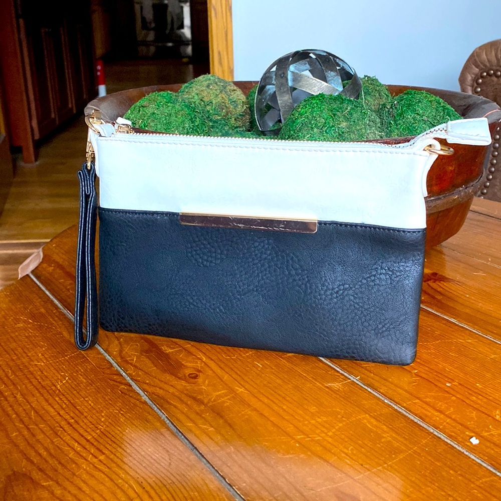 Charming Charlie Wristlet